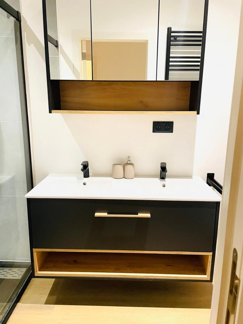 Camus Flats Apartment Brussels Ngoại thất bức ảnh